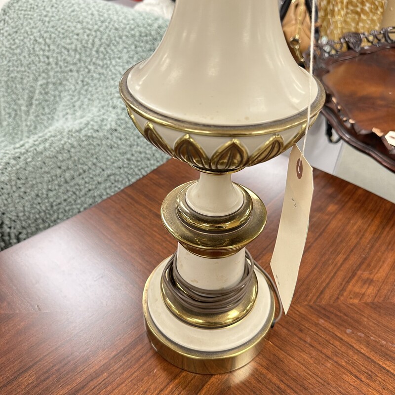 Stiffel Enamel Brass Lamp & Shade
Size: 42in