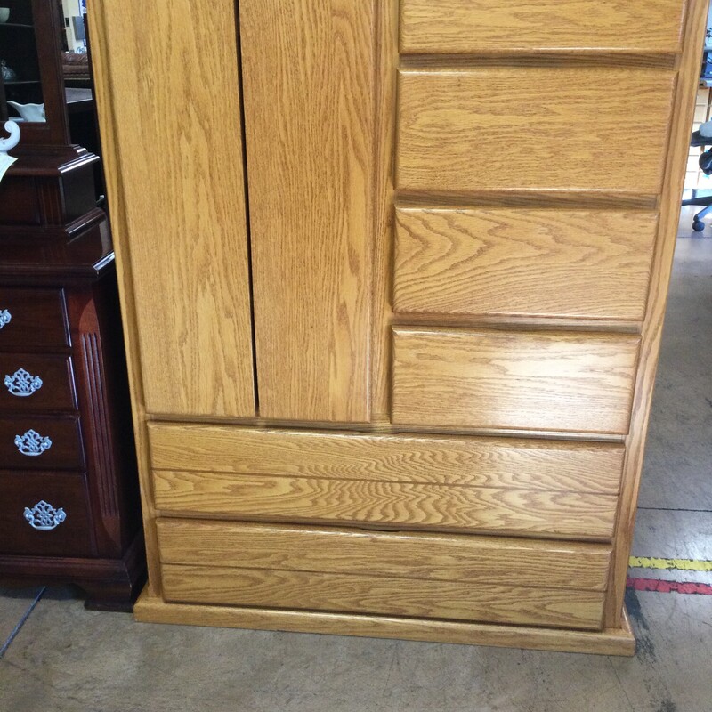 6-drawers Plus Door, Wood, Size: M4193

60H x 44W x20D

FOR IN-STORE OR PHONE PURCHASE ONLY
LOCAL DELIVERY AVAILABLE $50 MINIMUM
