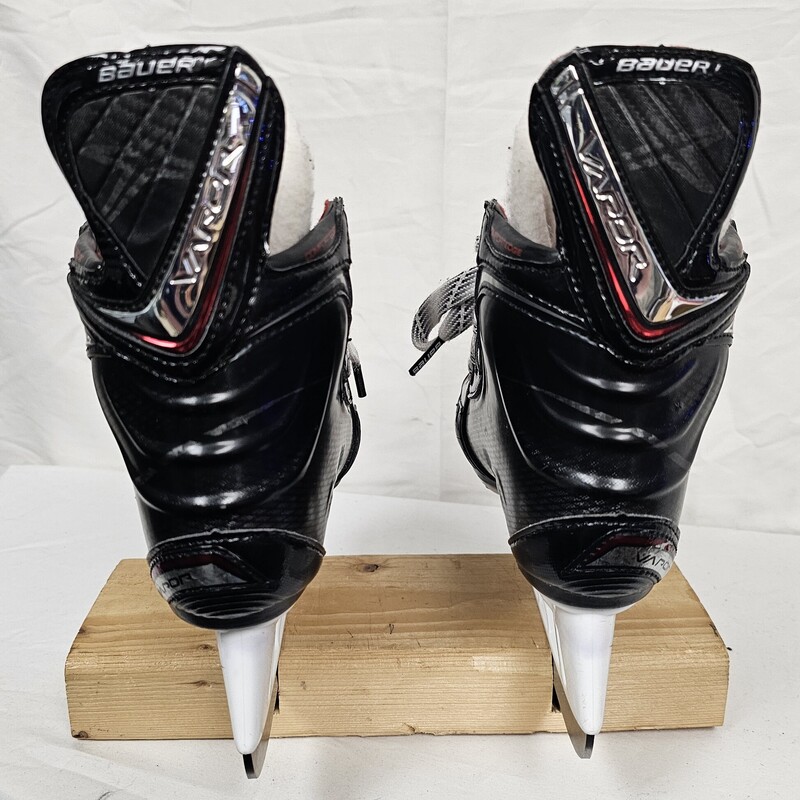 Bauer Vapor 1X Youth Hockey Skates, Size: Y10.5, pre-owned in excellent condition!