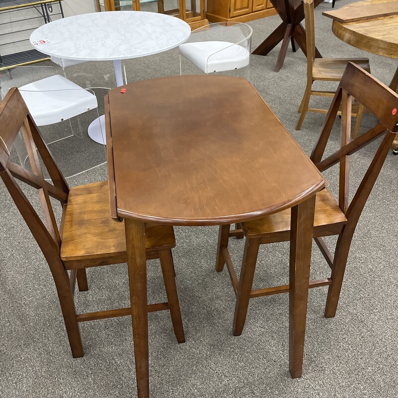 Round Table 2 Chairs