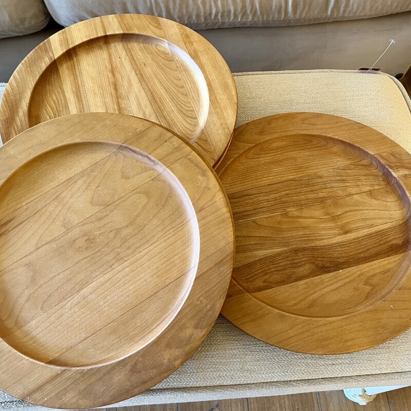 John McLeod, Wood Plates
Size: 6 Pcs