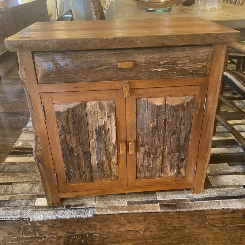 Rustic Console Cabinet

Size: 31Wx18Dx31H