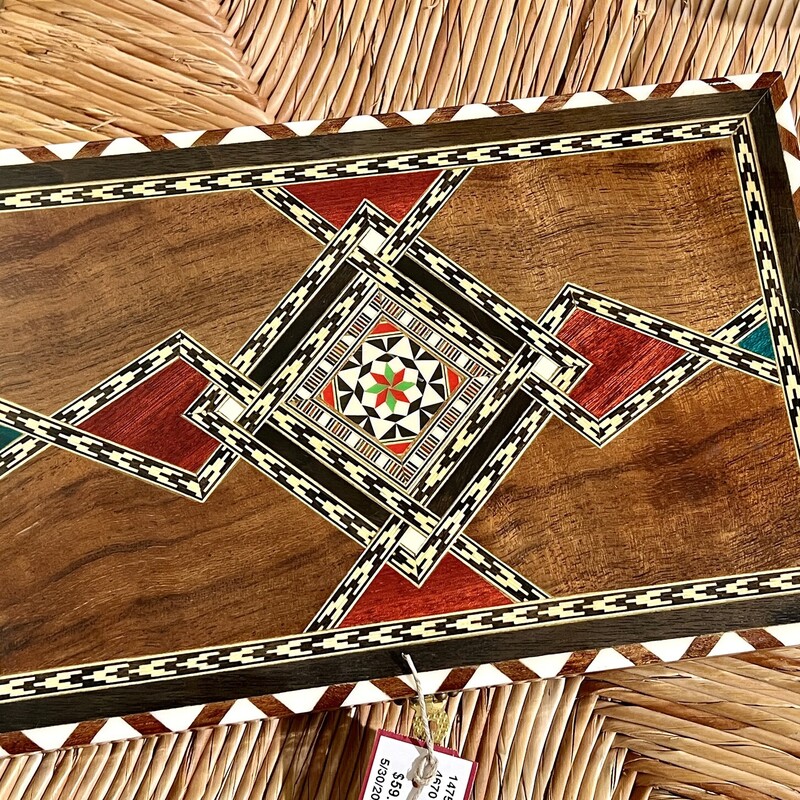 Backgammon in Inlay Wood Box<br />
Size: 11x7x2