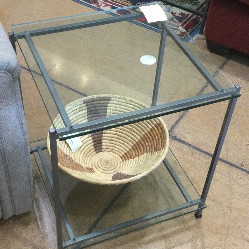Metal Glass Top, Metal/gl, Size: M954

23H X 18W X20D

FOR IN-STORE OR PHONE PURCHASE ONLY
LOCAL DELIVERY AVAILABLE $50 MINIMUM