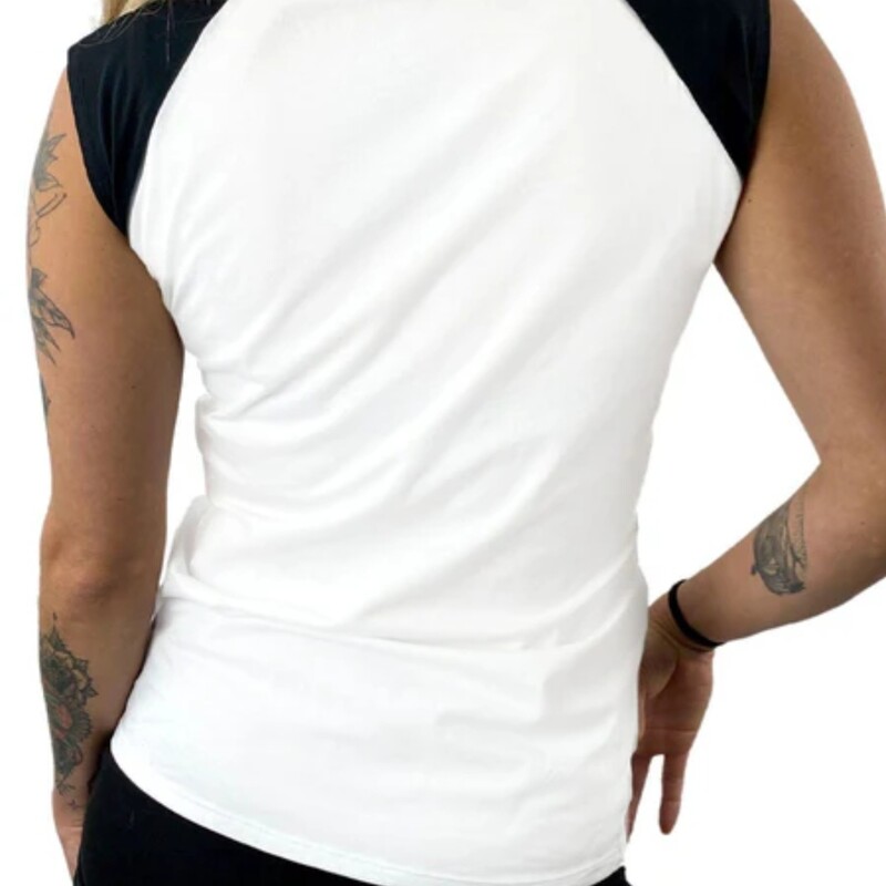 BD Skully Raglan Tee, White, Size: S