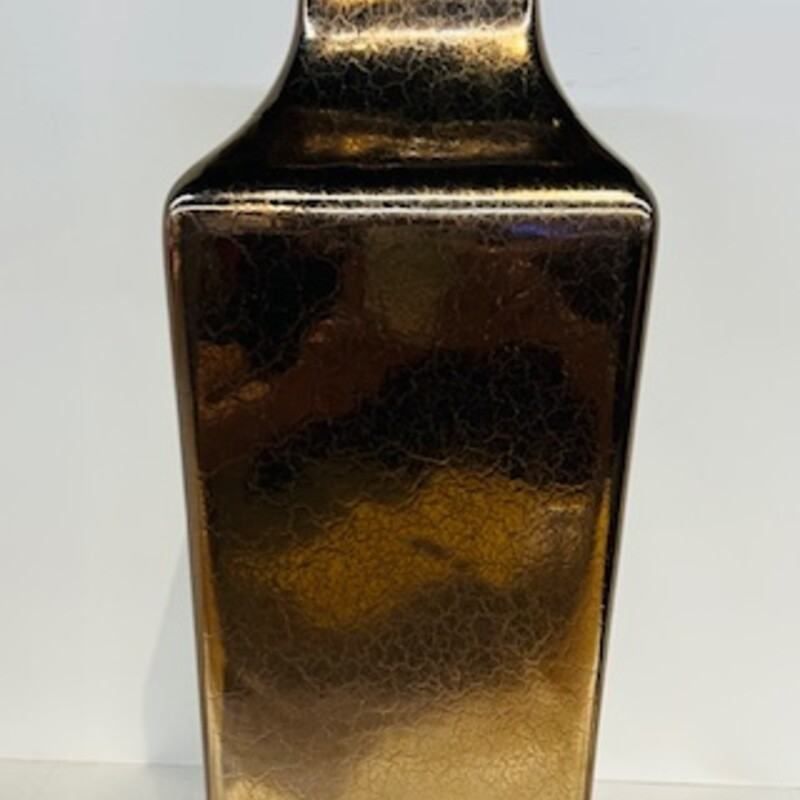 Haeger Crackled Metallic Vase
Brown Gold
Size: 5.5 x 16H