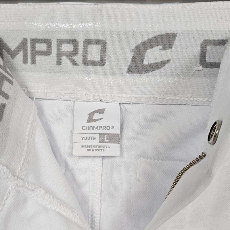 Champro Triple Crown 2.0 Piped Youth Baseball Pants, White w/ Navy Piping, Size: Yth L,
Loose fit, straight leg open bottom pant,
2 1/2 knit waistband with super-grip gel strips keeps your jersey tucked,
Seven pro-style tunnel belt loops,
Perfect inseam allows instant inseam length adjustment that secures with hook-and-loop,
Pre-owned