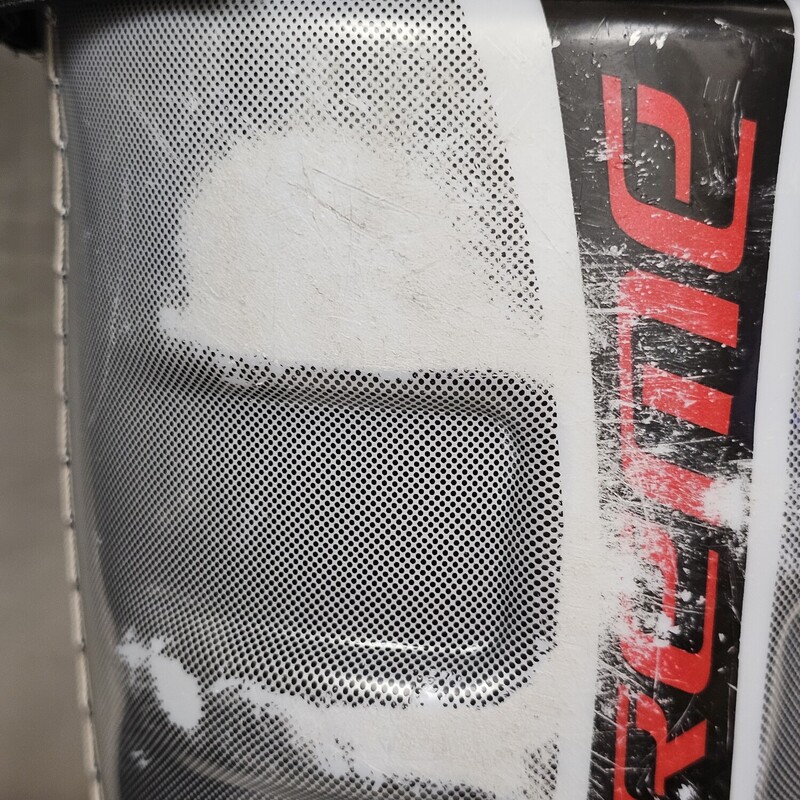 Nike Bauer Supreme 10 Hockey Shin Guards
Size: 14 Inch
Pre-Owned: Great Condition
No rips or tears.  Elastic straps are in excellent condition w/ no signs of being over stretched.  Velcro is in excellent working order.  Only signs of wear are on the outer shell from normal play.