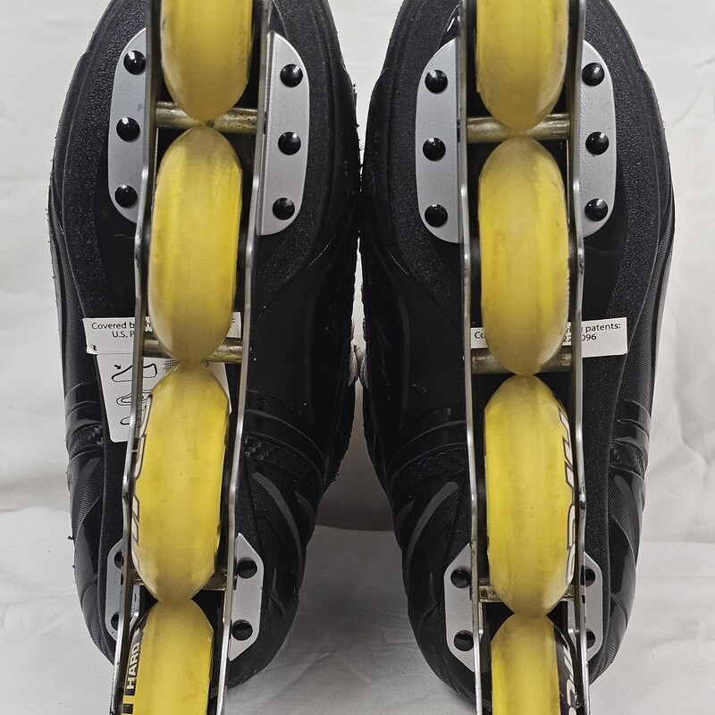 Bauer RS Inline Roller Hockey Skates<br />
Size 5<br />
Hi-Lo Wheel Chassis<br />
7272 6868 Wheel Setup<br />
Pre-Owned: Excellent Condition<br />
Boot is in excellent condition. No rips or tears on inner lining.  Some minor scuffing on outside of boots and toe box.<br />
Wheel bearings are in excellent condition.  All roll freely.<br />
Wheels are in excellent condition.  Plenty of rubber and only minor beveling from normal use.