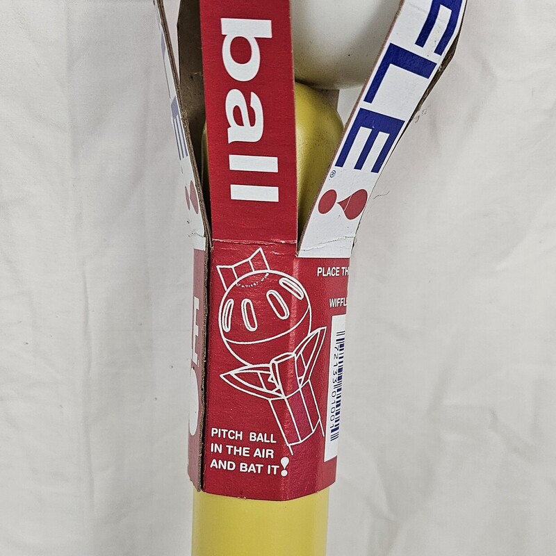 Wiffle Ball & Bat Set, Original! Play Wiffle Toss! New in package