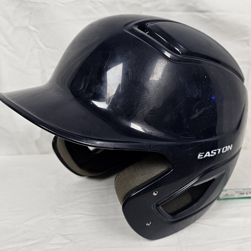 Easton Alpha Batting Helmet, Size: 7 1/8 - 7 3/4, pre-owned