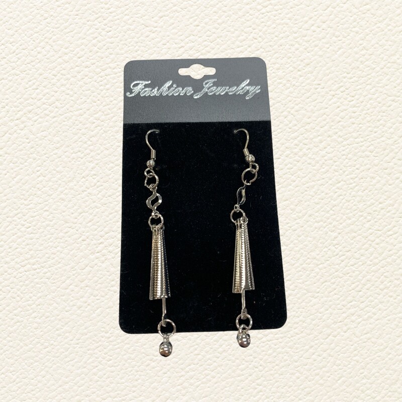 Earrings, Silver, Size: None