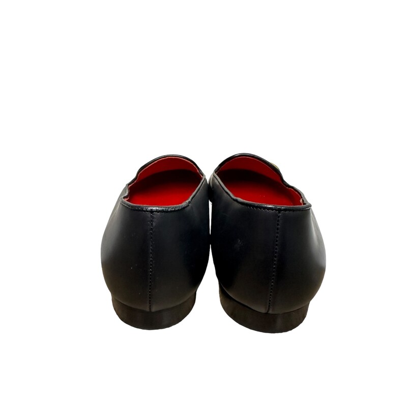 Valentino V Logo Loafers<br />
Nappa Leather<br />
Black, Size: 39