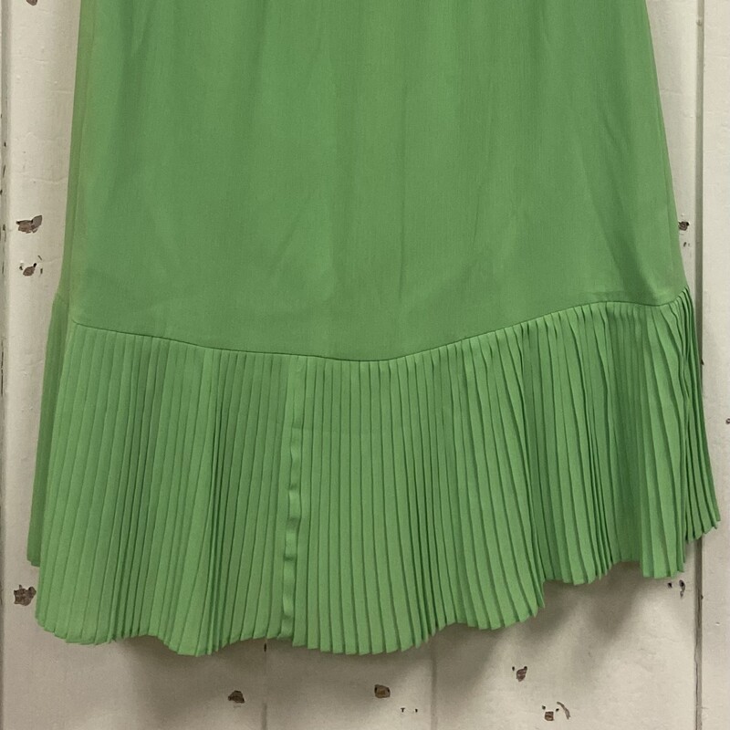 NWT Lime Ruffle Skirt
Lime
Size: XS