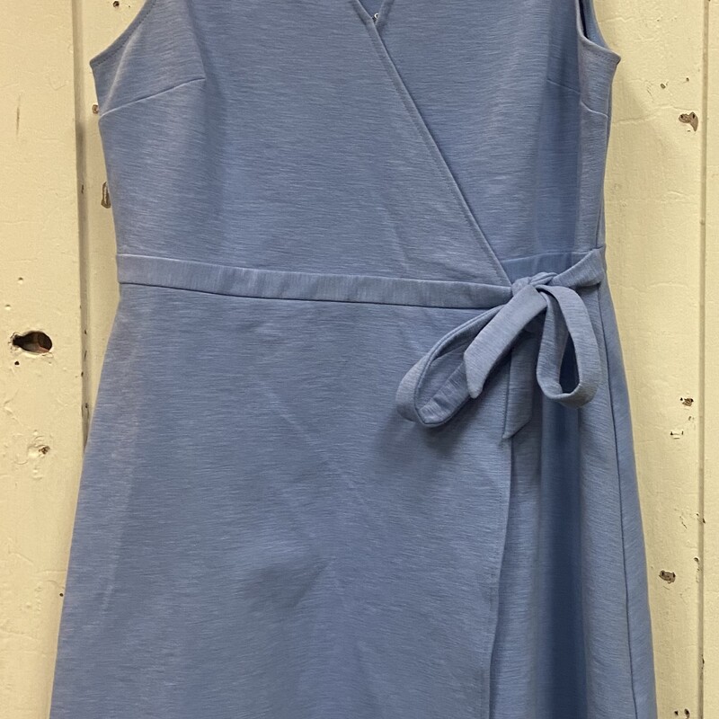 Blue Wrap Slvlss Dress<br />
Blue<br />
Size: Large