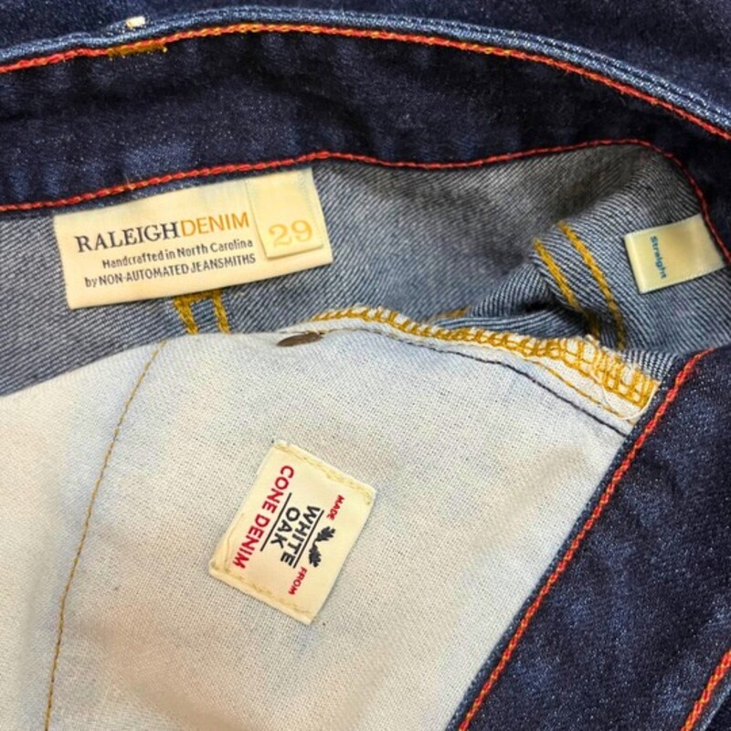 Raleigh Denim Jeans<br />
Signed by the Artisan<br />
Made From White Oak Cone Denim<br />
Handcrafted in North Carolina<br />
by Non-Automated Jeansmiths<br />
Straight Leg<br />
Size: 8