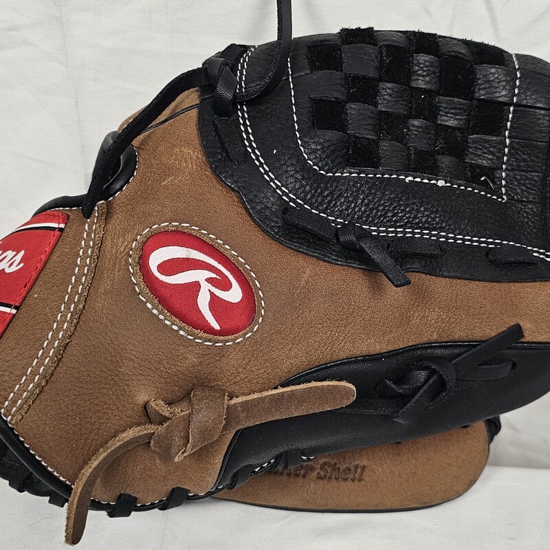 Rawlings Premium Series Right Hand Throw Baseball Glove, Size: 12in, pre-owned in excellent condition!