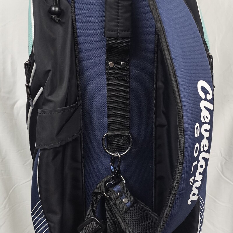 Cleveland Cart Bag Bloom, Navy & Green, Size: Adult, pre-owned in excellent shape!