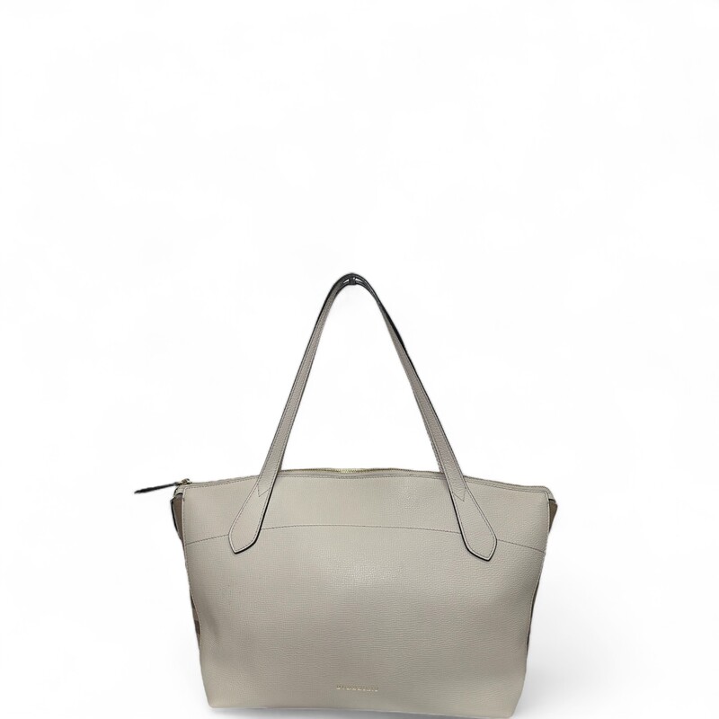 Burberry Welburn Tote
 Cream
 Size: OS