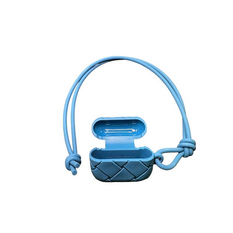 Bottega Veneta Airpod, Blue, Size: OS<br />
<br />
Dimensions:<br />
Height: 5 cm | 2<br />
Width: 6.5 cm | 2.6<br />
Depth: 2 cm | 0.8<br />
Strap drop: 37.5 cm | 14.8