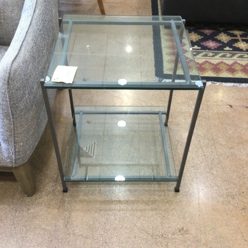 Metal Glass Top, Metal/gl, Size: M954

23H X 18L X 14D


FOR IN-STORE OR PHONE PURCHASE ONLY
LOOCAL DELIVERY AVAILABLE $50 MINIMUM