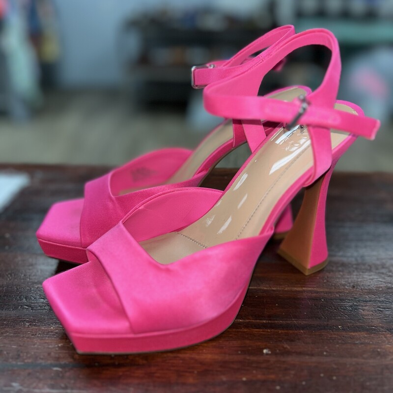 A8.5 Neon Pink Heels