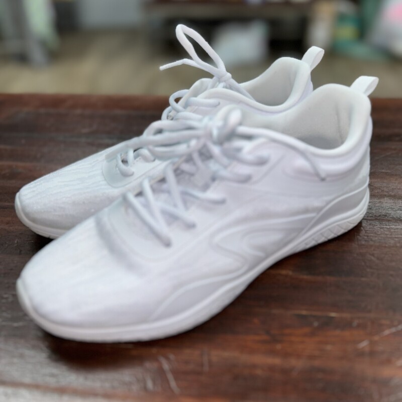 A8 White Tennis Shoes