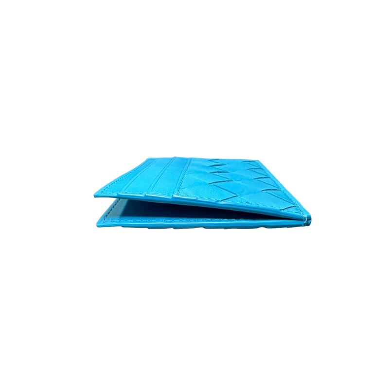 Bottega Venta Card Holder, Blue, Size: OS

Dimensions:
4W x 3H x 1/4D