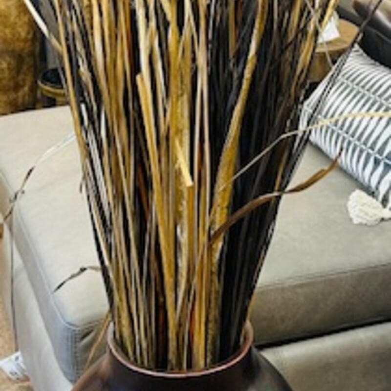 Carved Floor Vase With Reeds
Brown Red Gold Size: 16 x 60H