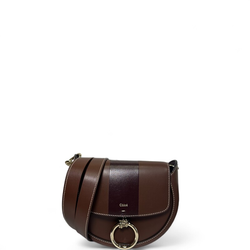 Chloe Arlene Shoulder, Brown, Size: Small

Dimensions:
6W x 7 1/2H x 3D. (Interior capacity: small.)
17 strap drop.

Note: Light sratch on top of leather