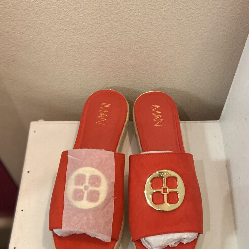 NIB Reddish Esp Sandal<br />
Reddish<br />
Size: 11