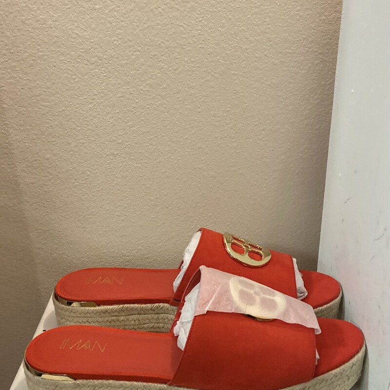 NIB Reddish Esp Sandal<br />
Reddish<br />
Size: 11