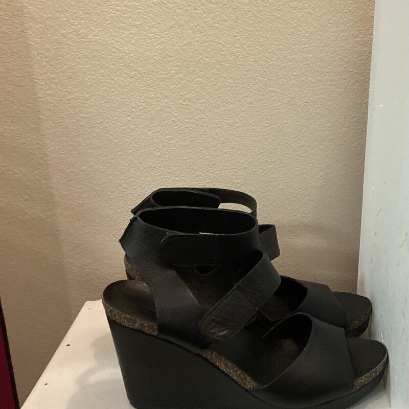 Blk Lther Wedge Sandal