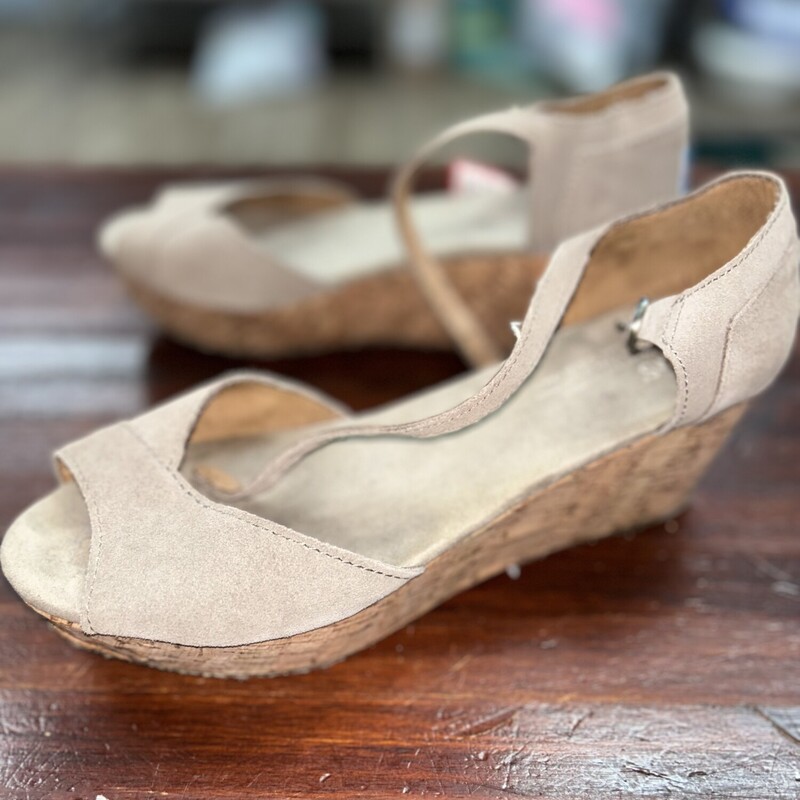 A9W Brown Suede Wedges, Brown, Size: Shoes A9