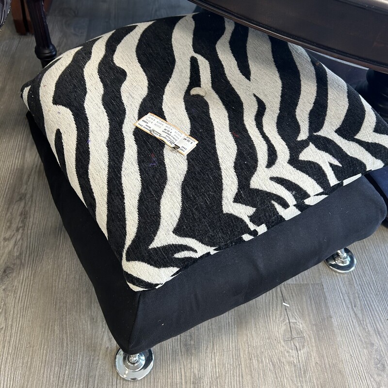 Zebra Ottoman