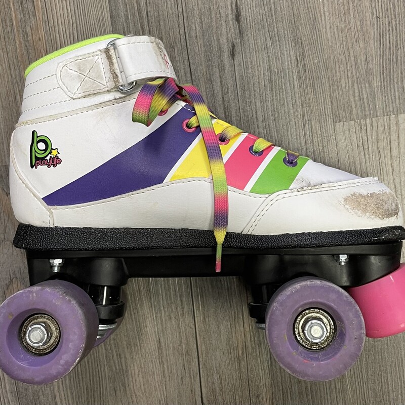 Playlife Roller Skate, Multi, Size: 3Y<br />
Scuff in the front