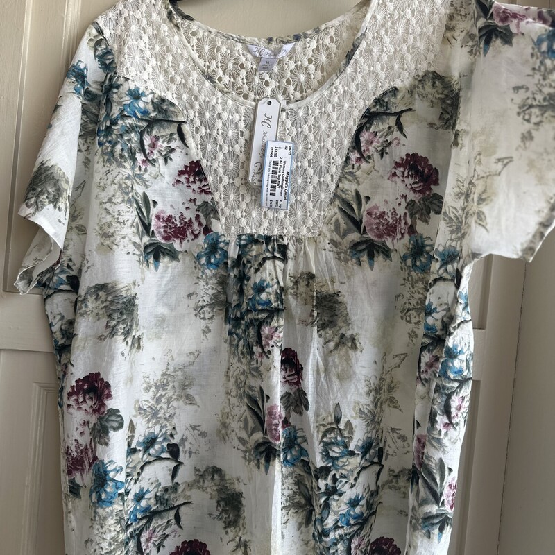 Kc Floral Top NWT