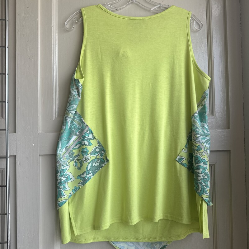 DG2 Pasley Tank NWT, Greens, Size: Medium$10.99

All sales are final. No Returns
Pick up within 7 days of purchas or have it shipped.
Thank you for shopping with us :)