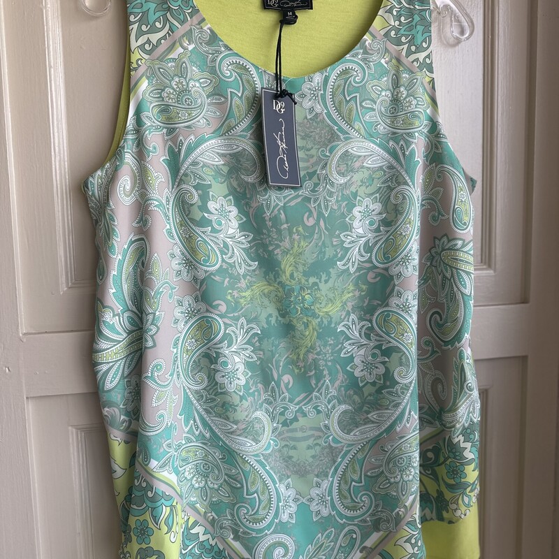 DG2 Pasley Tank NWT, Greens, Size: Medium$10.99<br />
<br />
All sales are final. No Returns<br />
Pick up within 7 days of purchas or have it shipped.<br />
Thank you for shopping with us :)