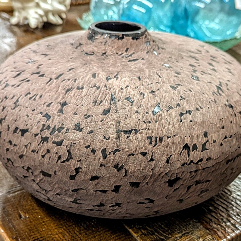 Speckled Stone Wide Round Vase
Brown Black
Size: 12 x 7.5H