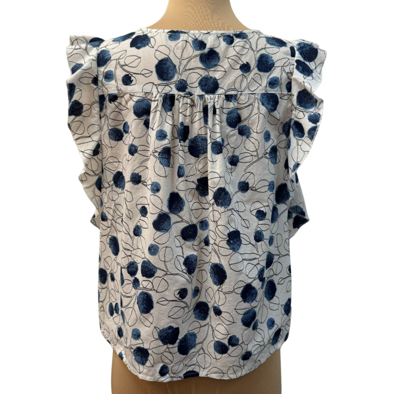 Lilla P Leaf Print Top<br />
100% Cotton<br />
Color: White and Navy<br />
Size: Small