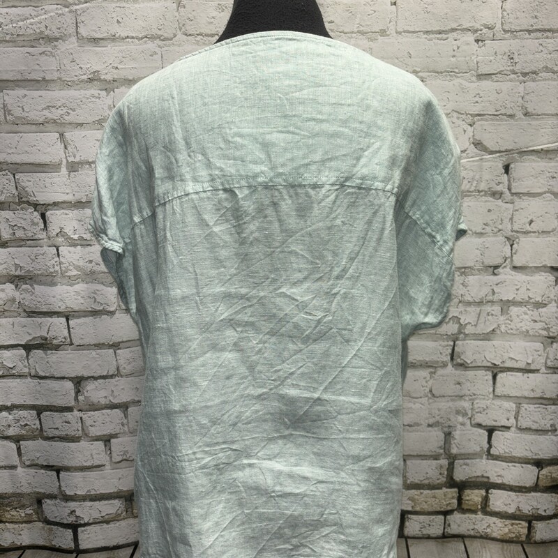 Tahiari   100% Linen, Lt Green, Size: Large