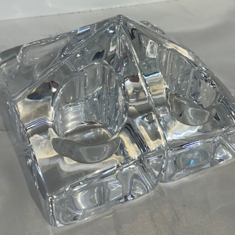 Set of 4 Orrefors Edgy Votives
Clear, Size: 6x5H