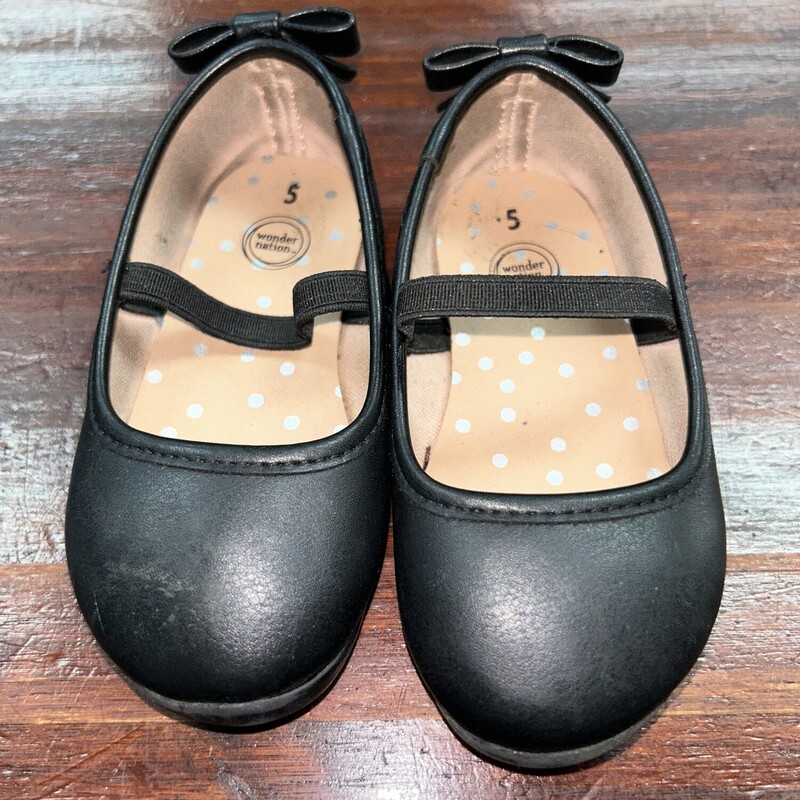 5 Black Flats, Black, Size: Shoes 5