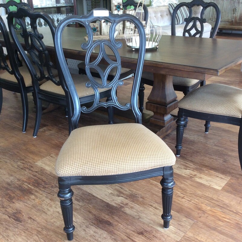 Thomasville Fredericksburg Ebony Dining
Chairs, 1 arm and 6 chairs.  Graceful scrolled back and fluted legs lend to the appeal.  They are finished in ebony with gold trim and a houndstooth upholstered seat.