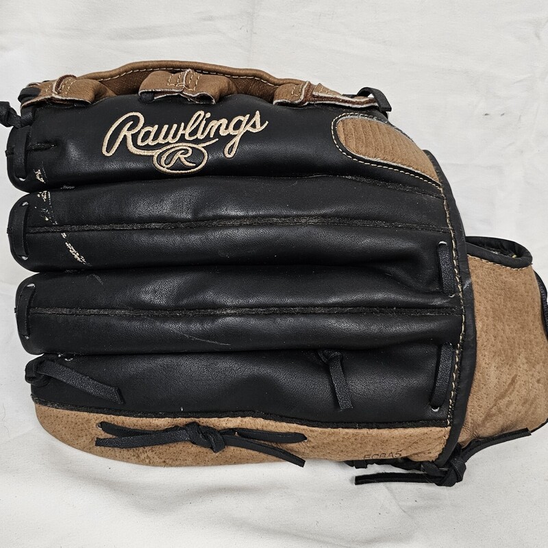Rawlings Playmaker Baseball Glove, Right Hand Throw, Size: 13in, pre-owned & broken in!
