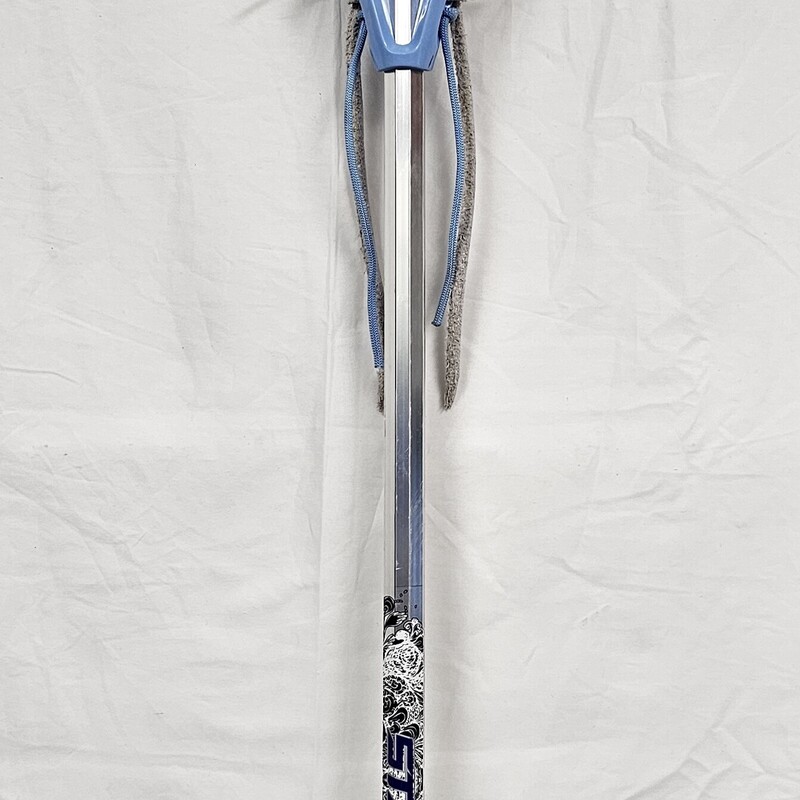 STX Level Girls Junior Lacrosse Stick, measure 39in from bottom of shaft to top of head, pre-owned