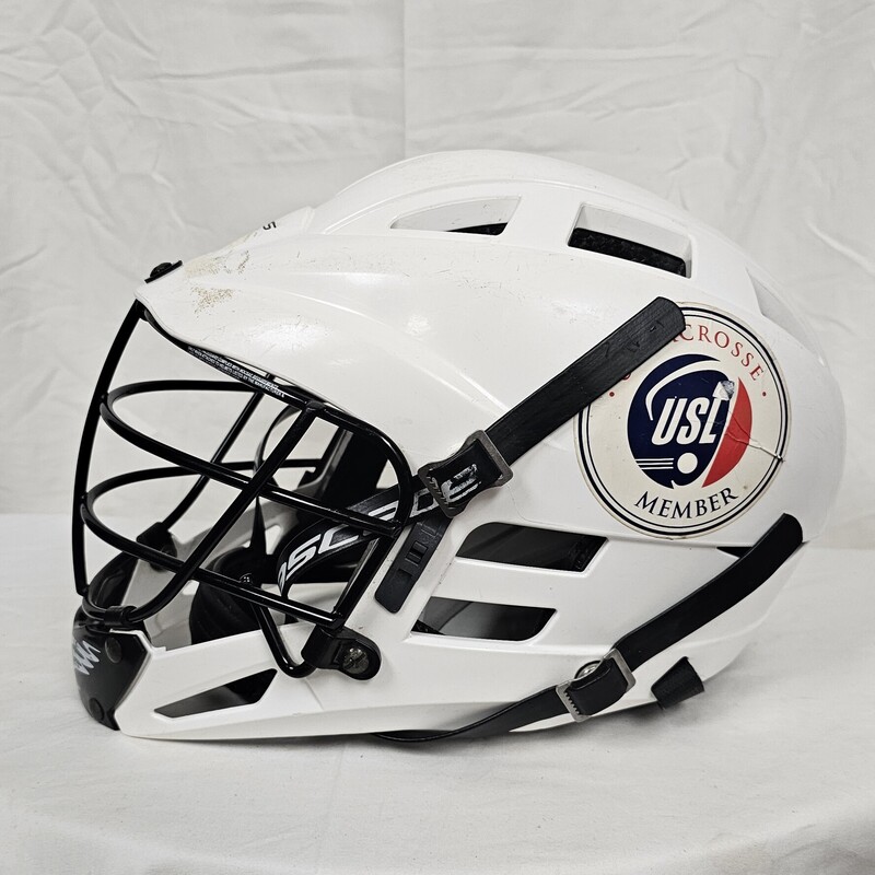 Cascade CS Lacrosse Helmet, White, Size: Youth, Adjustable Velcro Straps in Back for an
Accurate Fit, pre-owned