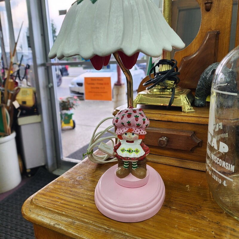 Strawberry Shortcake, Ceramic, Size: Lamp