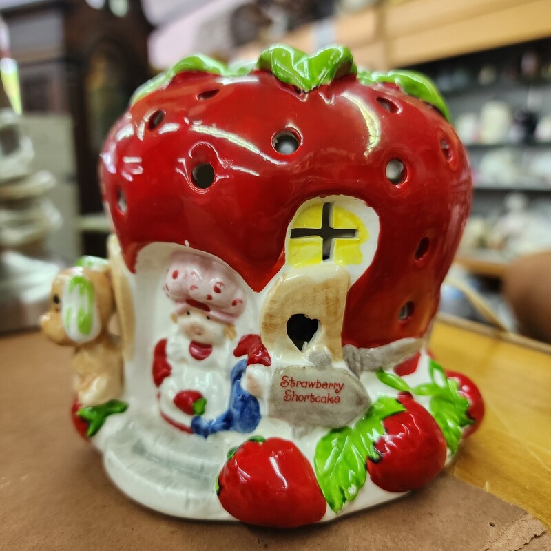 Strawberry Shortcake Night Light, Berry